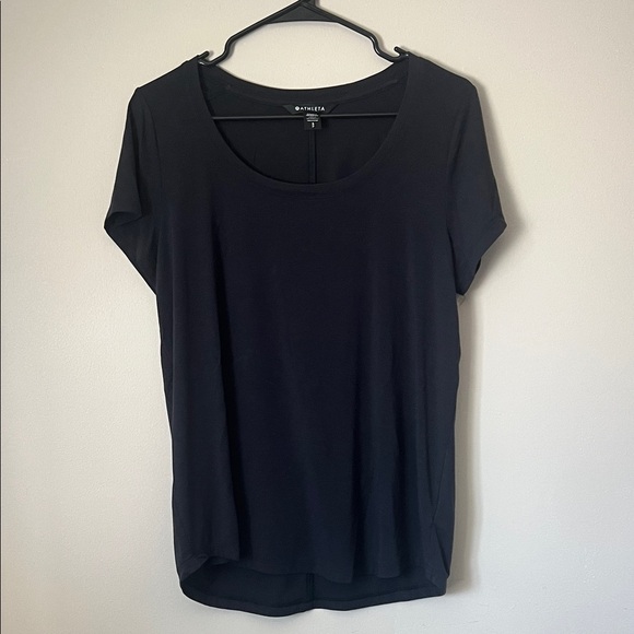 Athleta Tops - NWOT Athleta Black Short Sleeve Tee